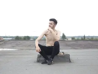 JamesToy lj