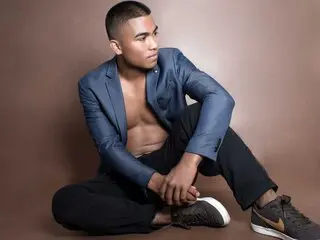 ElijahLouis cam
