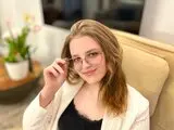 AlexaAvery live