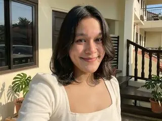 LaraSnow anal