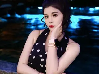 MavisHuang ass
