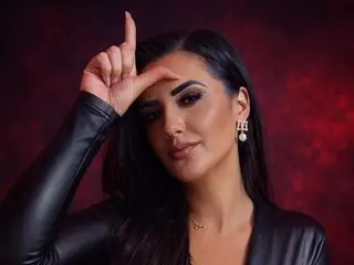 RaveenNoire cam